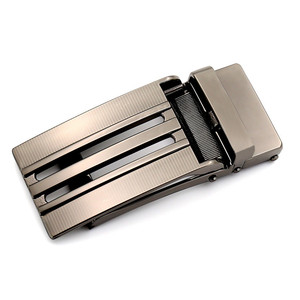 Hebilla de Cinturón de Metal con Cierre Automático de Aleación de Zinc Fundida a Presión para Hombre - Product Image 3