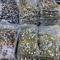 XULIN 1440 pièces/sac SS3 SS4 SS6 SS8 SS10 SS12 SS16 SS20 120 couleurs Mini strass en verre pour la décoration des ongles
