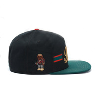 Casquette à visière plate 5 panneaux en PVC brodé, nouveau style, ajustable, pour hommes, femmes et adultes, avec lettres alphanumériques, vente en gros