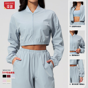 เสื้อแจ็คเก็ตโยคะแบบครอปสำหรับผู้หญิง สีดำเชอร์รี่แดง พรีเมียม ซิปหน้า แขนยาว เหมาะสำหรับออกกำลังกายกลางแจ้ง รุ่น EWT2549 - Product Image 4