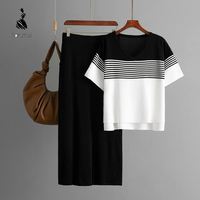 Ensemble assorti décontracté en tricot polyvalent pour femmes YZ, haut à manches courtes à col en V rayé et jupe midi