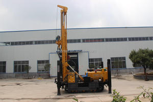 400m hydraulische waterputboorinstallatie, 10000N.m koppel, 28T hijskracht, rupsvoertuig boormachine met zware lier - Product Image 5