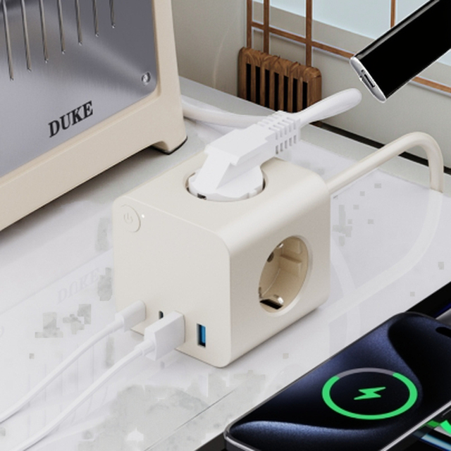 KC Portable Cube Power Socket EU Standard Smart Plug with 3 AC Outlets 2 USB and 2 TYPE-C 16A Rated Current 1.4M Cable