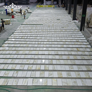 กระเบื้องหินอ่อน Calacatta Oro สำหรับปูพื้นและผนังล็อบบี้โรงแรมระดับ 5 ดาว  แบบขัดเงาและขัดผิว  ทนทานต่อแรงกระแทก  ยี่ห้อ GOLDTOP สำหรับตกแต่งภายในอาคาร - Product Image 1