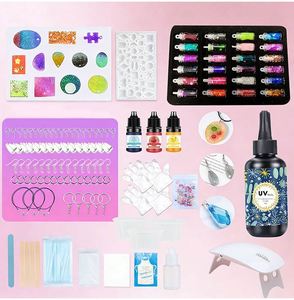 TOYSRUNNER Kit de Bijoux DIY en Résine UV Faits Main, Moules en Silicone à Durcissement Rapide pour Pendentifs et Boucles d'Oreilles en Époxy Transparent Cristal Dur pour Noël - Product Image 1
