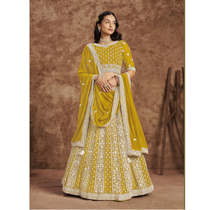 Élégant ensemble de Lehenga moderne en soie de Surat, tenue ethnique de mariée pour femme, ensemble traditionnel de créateur pour mariage et fête, tenue festive indienne - Product Image 1