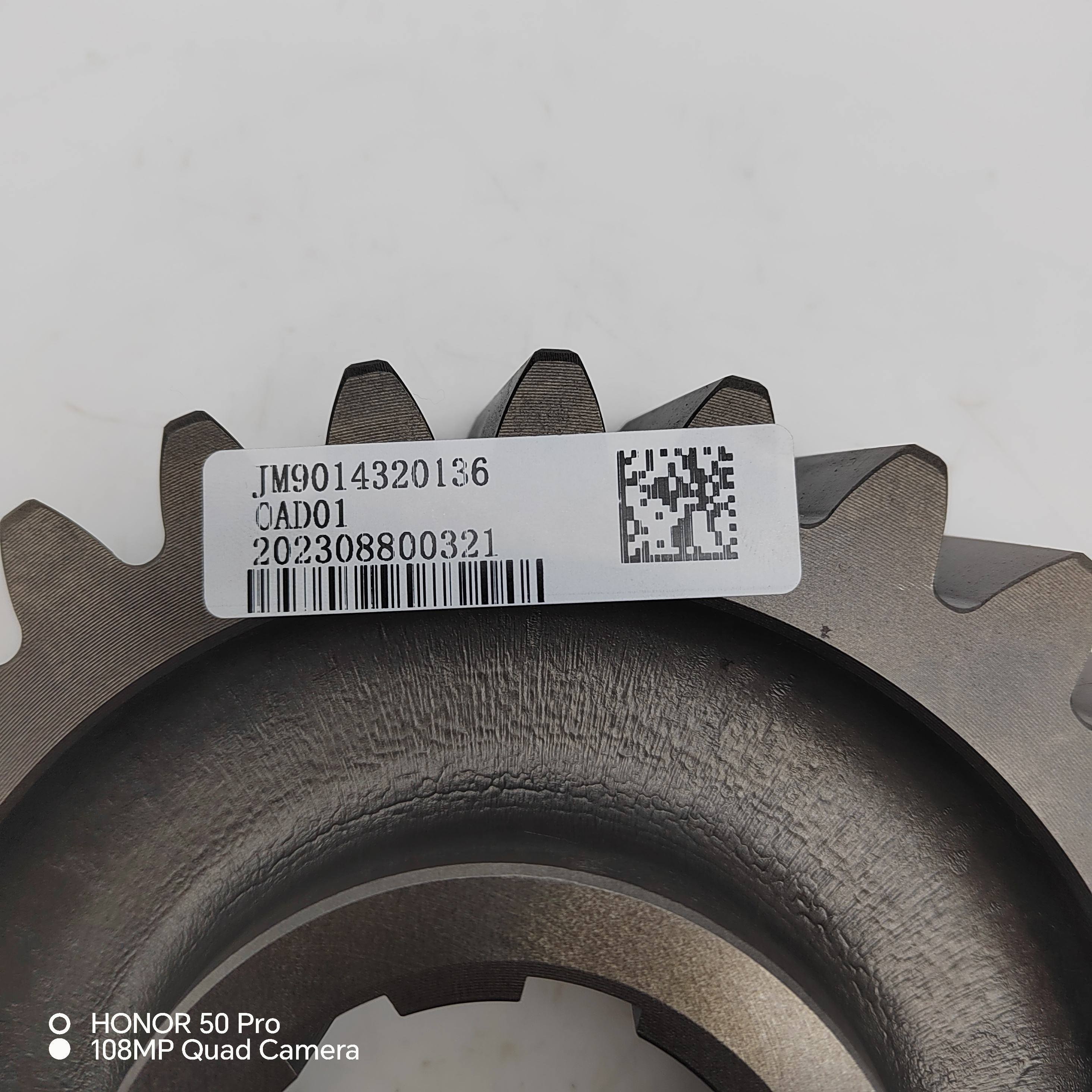 準備中 Sinotruk HOWO HC16 Active Axle WG9014320136 Cylinder Gear