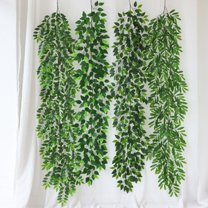 Guirlande de vigne artificielle, fausse vigne de Ruscus italienne, guirlande de verdure, feuilles vertes en soie, plantes artificielles, verdure pour la décoration - Product Image 1
