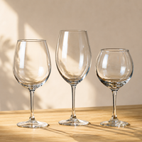 Verre à vin classique transparent à long pied pour vin rouge, vin blanc, mariage, fête, restaurant, hôtel, bar, vente en gros, logo personnalisé