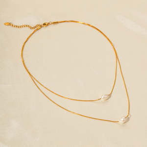 Collier Pendentif Double Couche en Perle d'Eau Douce Plaqué Or 18 carats Acier Inoxydable Chaîne Fine pour Femme - Product Image 6