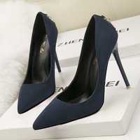 Chaussures à talons hauts en daim à bout pointu et boucle en D, style européen et américain, mode simple et exquise, talons hauts professionnels sexy