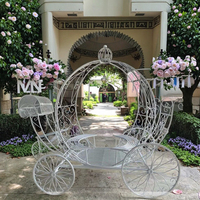 Grand chariot de cendrillon blanc personnalisable chariot de cheval de citrouille royale accessoires de mariage décoration de table de fête thème de citrouille royale