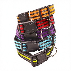 Collar de Perro Moderno y Lujoso, Recargable, Reflectante, de Nailon Sólido, para Uso en Exteriores, Ajustable con Clip de Seguridad, Cómodo para Todas las Estaciones - Product Image 1