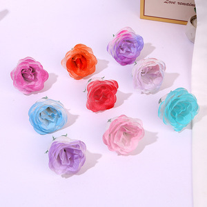 Floristerí<span class=keywords><strong>a</strong></span> Festival Arreglo de flores Suministros Ombre Glitter Rose Heads Spray Pintado Rosas para ramo - Product Image 1