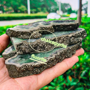 Venta al por mayor de losas de fluorita verde natural, especímenes crudos de pirita en simbiosis, rebanadas de cristal para decoración y meditación. - Product Image 4