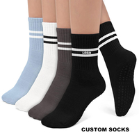 Haute Qualité Personnalisé Conception Personnalisée Bambou Coton Logo Brodé Coloré Anti-dérapant Grip Gym Yoga Pilates Chaussettes