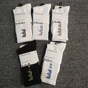 New Lulu Phụ Nữ Của Cao-Top Crew Vớ Cotton Giản Dị Dệt Kim Yoga Đào Tạo Vớ Mỏng Nhìn Rắn Màu Thư Thiết Kế Mùa Hè Cuff - Product Image 3