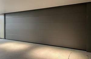 باب مرآب قابل للطي مع جهاز تحكم عن بعد ذكي ، حجم مخصص من الألومنيوم مقطعي. - Product Image 2