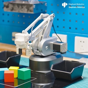 Bras robotisé UltraArm Ouchuang multifonctionnel de bureau tout en métal pour l'écriture, le dessin, la gravure au laser, la palettisation, <span class=keywords><strong>robot</strong></span> universel - Product Image 1