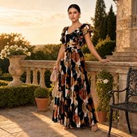 Robe longue plissée à volants et manches courtes en V pour femme, imprimé floral non extensible, style bohème, coupe trapèze, idéale pour les invitées de mariage estivales