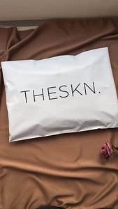 Bolsa de Poliéster Negra Mate Personalizada para Envíos, Bolsa de Plástico para Ropa, Embalaje para Envíos de Ropa - Product Image 2