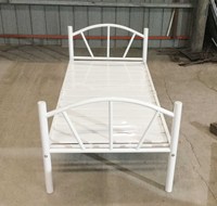 Offre Spéciale Lit simple Design moderne Directement depuis l'usine Vente en gros Fabricant chinois Cadre en métal pour chambre à coucher ou hôtel