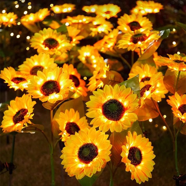 Outdoor Solar Garden Stake Decorative Lights LED Solar Powered Light with 3 Sunflower Waterproof for Garden Patio Backyard