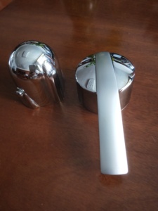 <span class=keywords><strong>Robinet</strong></span> <span class=keywords><strong>de</strong></span> salle <span class=keywords><strong>de</strong></span> bain à vente chaude, nouveau design, <span class=keywords><strong>robinet</strong></span> mélangeur à 2 voies, <span class=keywords><strong>robinet</strong></span> <span class=keywords><strong>de</strong></span> <span class=keywords><strong>douche</strong></span>, mélangeur en laiton, robinets sanitaires - Product Image 4