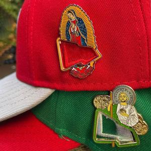 Высококачественный металлический значок-брошь с изображением Девы Гваделупской, Мексика, мягкая эмаль - Product Image 1