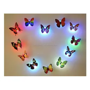 Großhandel Schöne 3D Aufkleber PVC Wanda uf kleber Beleuchtung Led 3D Schmetterling Led Licht Dekoration