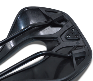 Noir creux vtt siège <span class=keywords><strong>de</strong></span> vélo vélo <span class=keywords><strong>de</strong></span> route cr-mo Raol Nylon Fiber siège <span class=keywords><strong>de</strong></span> vélo <span class=keywords><strong>ergonomique</strong></span> doux coussin <span class=keywords><strong>de</strong></span> vélo <span class=keywords><strong>pour</strong></span> hommes et femmes - Product Image 4