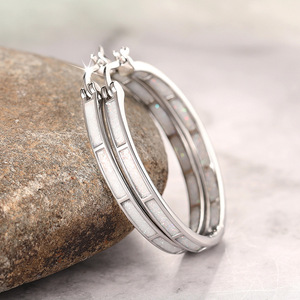 Orecchini a Cerchio Geometrici per Donne, Design Rotondo Audace, Accessori per Orecchie da Indossare Quotidianamente - Product Image 6