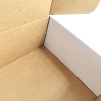 Vente en gros d'enveloppes LOGO personnalisées Boîte cadeau en papier pliable Boîtes postales d'emballage ondulé d'expédition en carton blanc