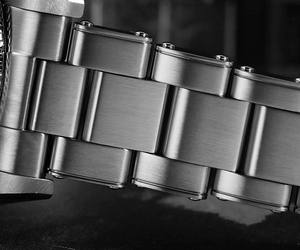 Reloj <span class=keywords><strong>Cronos</strong></span> L6033 de Lujo, Automático y Mecánico para Hombre, Resistente al Agua 200m, Luminoso, con Correa de Acero Inoxidable y Titanio de 20mm - Product Image 5