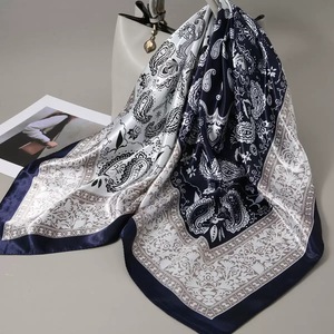 Stagione primaverile nuovo stile <span class=keywords><strong>Vintage</strong></span> punto grande quadrato in poliestere materiale motivo geometrico sciarpa modello per le donne festa della mamma regalo - Product Image 5