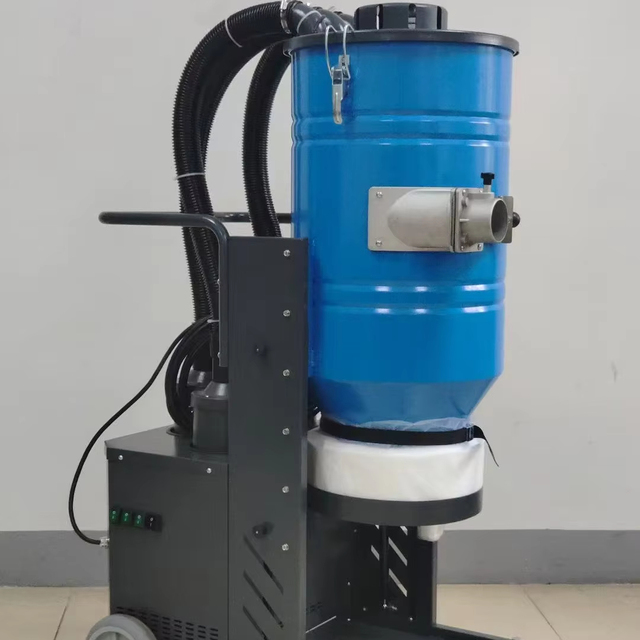 Industrial Vacuum Cleaners for Construction Sites With Automatic Dust Disposal System and Large Capacity for Heavy Duty