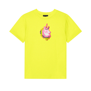 Camiseta con parche de unicornio arcoíris bordado - Product Image 6