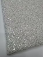 Tissu en dentelle à mailles perlées avec des paillettes brillantes, directement de l'usine