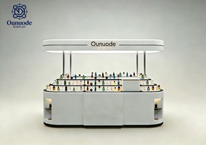 Vetrina Espositiva LED Personalizzata per Profumi, Impermeabile, Design Ecologico per Negozi di Profumi B2B, Installazione Chiavi in Mano, Produzione su Misura - Product Image 5