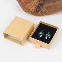 Boîte cadeau rigide en papier en forme de livre, en matériaux recyclés écologiques, avec tiroir coulissant pour bijoux, ruban, revêtement UV et gaufrage, vente en gros