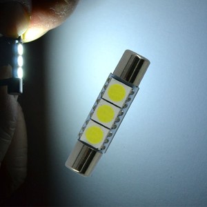 Nouvelles lumières LED universelles pour pare-soleil de voiture, miroir de courtoisie, maquillage, 12V, blanches, Festoon T6.3 <span class=keywords><strong>28MM</strong></span> 31MM 3 SMD 5050 - Product Image 5