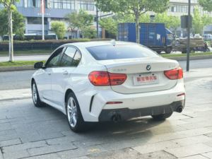 <span class=keywords><strong>BMW</strong></span> de <span class=keywords><strong>gasolina</strong></span> de segunda mano a precio económico Serie 1 2021 <span class=keywords><strong>120i</strong></span> M Sport Night Edition Adulto 4 ruedas Blanco Dirección de giro a la izquierda - Product Image 6