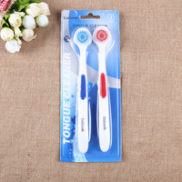Grattoir à langue en plastique avec poils en nylon, élimination efficace des excès de bave, disponible en OEM, portable, haleine fraîche, hygiène bucco-dentaire quotidienne
