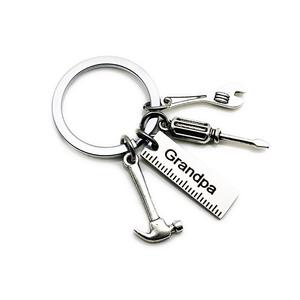 Llavero de Acero Inoxidable <span class=keywords><strong>para</strong></span> Papá, Abuelo, Día del Padre, Personalidad, Creatividad, Herramienta de Regalo, Regla, Destornillador, Llavero - Product Image 3