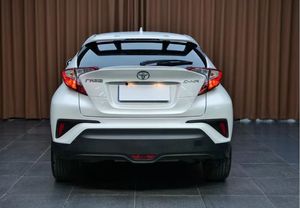 <span class=keywords><strong>Toyota</strong></span> <span class=keywords><strong>C</strong></span>-H-R 2023 Usado, SUV Pequeño, Modelo <span class=keywords><strong>de</strong></span> Auto Usado, 5 Puertas, 5 Asientos, Vehículo <span class=keywords><strong>de</strong></span> <span class=keywords><strong>Segunda</strong></span> <span class=keywords><strong>Mano</strong></span> Barato - Product Image 4