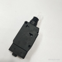 Actionneur de verrouillage centralisé des portes pour Land Rover Defender L316 2010 - 2015 FUD500030 FUD500020 Pièces de rechange au prix d'usine