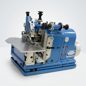 Máquina de Coser Overlock Industrial de 3 Agujas MG-3U Nueva de MERROW - Product Image 1