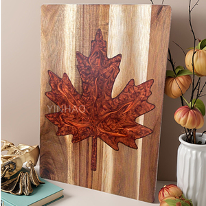 YINHAO, nuevo diseño, tabla de charcutería hecha a mano, tabla de cortar de resina epoxi de hoja de arce, tabla de cortar de madera de acacia - Product Image 6