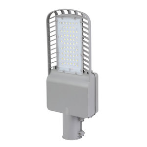 ไฟถนน LED อลูมิเนียมอัลลอยด์ กันน้ำ IP65 แสงขาว 5000K ใช้ไฟ AC 220V แบบที่ 3 สำหรับภายนอกอาคาร รับประกัน 10 ปี พร้อมเซ็นเซอร์ตรวจจับความเคลื่อนไหว - Product Image 1