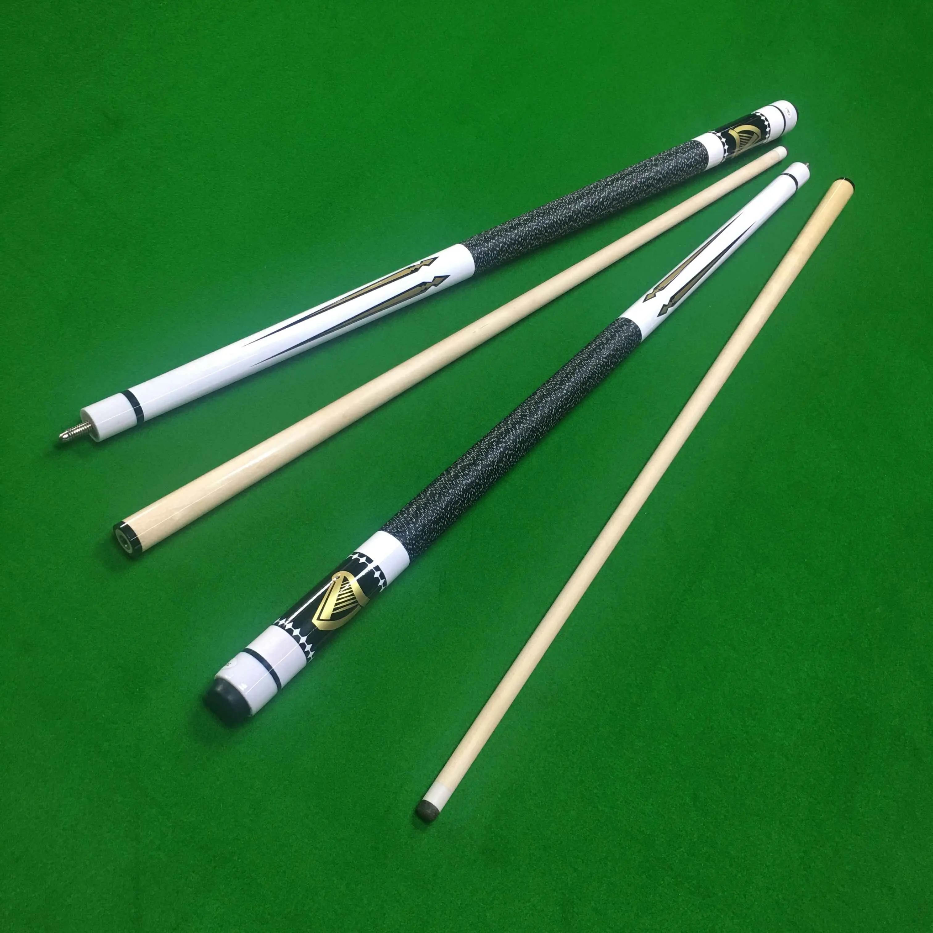 Kualitas Tinggi 1/2 Bersama Kayu Maple Pool Cue 13Mm Tip 19-21Oz Biliar Outdoor Isyarat Tongkat